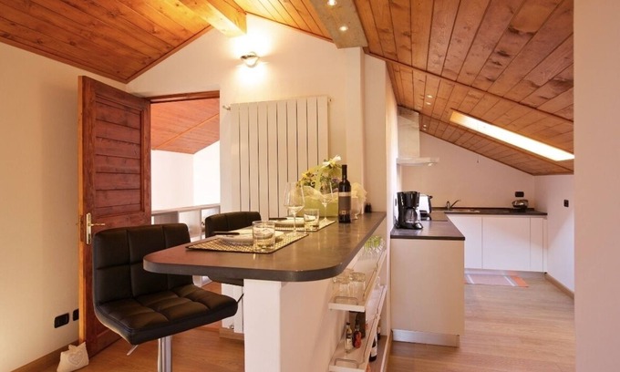 Suna Apartment | Lake view apartment