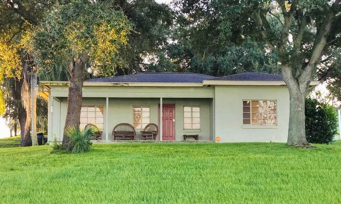 Auburndale House | Lake Views & Private Porch: Auburndale Family Home