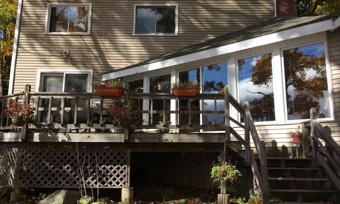Meredith House | Lake Winnisquam lake front beach