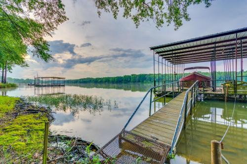 Scranton House | Lakefront Arkansas Abode - Deck, Grill and Fire Pit