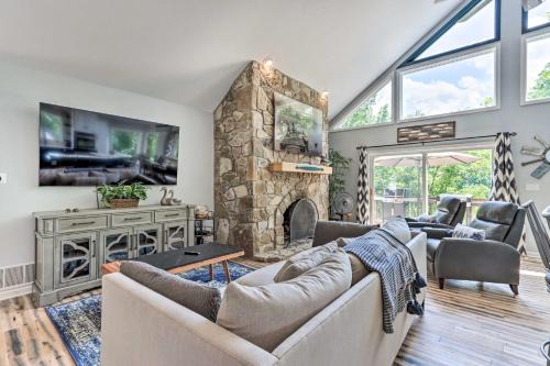 Osage Beach House | Lakefront Family Retreat in Osage Beach!
