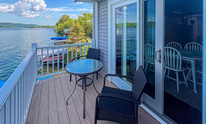 Crystal Beach House | Lakefront home, deck, dock, kayaks, wifi, TVs, views, central air, balcony