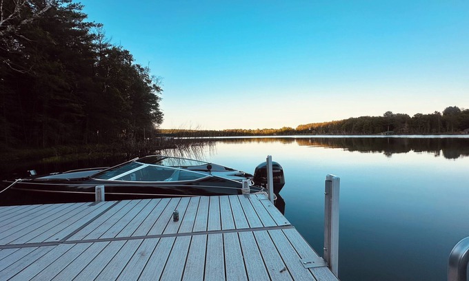 Phelps House | Lakefront home with private dock! Family owned and loved. ❤️ Beautiful Smoky Lake