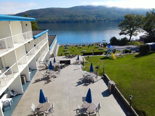 Lake George Hotel | Lakefront Terrace Resort