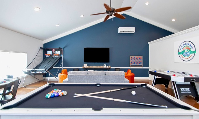 Mid America House | Lakeside Hideaway w/Game Room, Private Pool, Dock