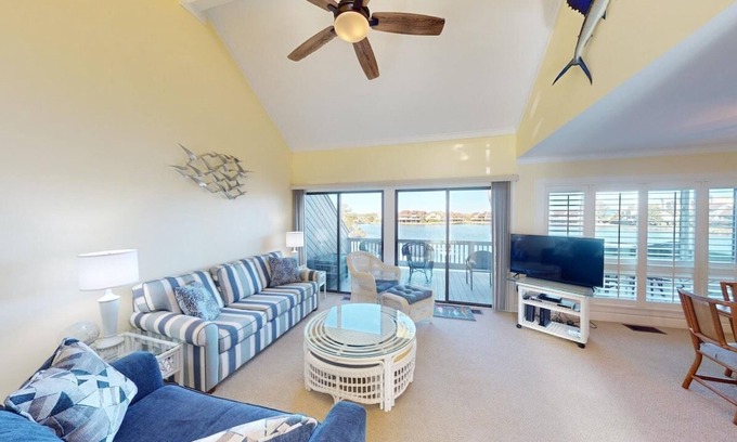 Litchfield by the Sea Villa | Lakeside Retreat in Gated Litchfield by the Sea