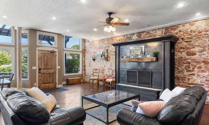 Laketown House | Laketown Lodge (Sleeps 30+)