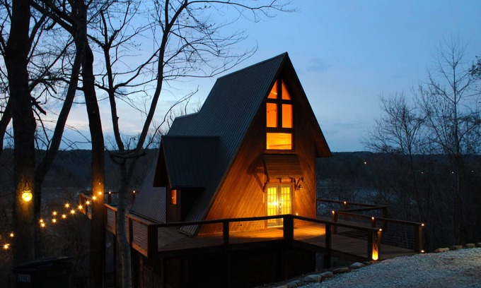 Springdale Cabin | 🌟 Lakeview Haven 🌟 A-Frame Treehouse Beaver Lake