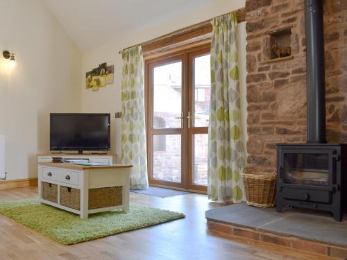 Lydney House | Lambing Shed - Uk12380