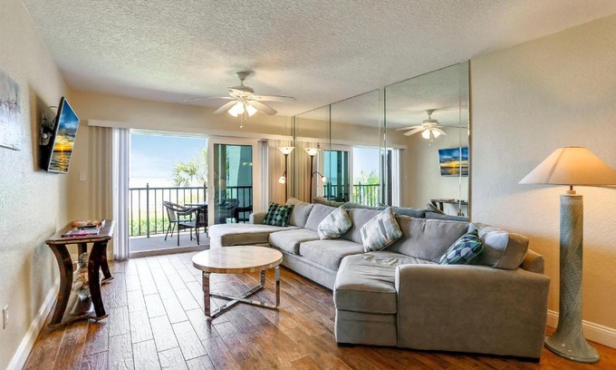 Sunset Beach House | Land's End 6-303 Beach Front - Premier