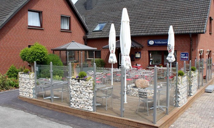 Porta Westfalica Hotel | Landgasthaus Veltheimer Hof