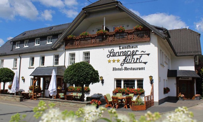 Kickenbach Hotel | Landhaus Lenneper-Führt