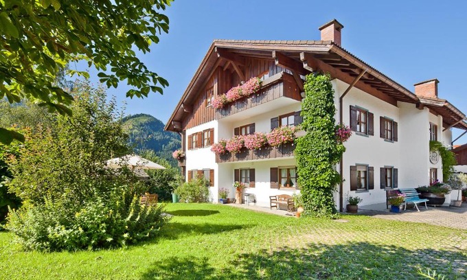 Bad Hindelang Apartment | Landhaus Via Decia - Bad Hindelang PLUS Partner