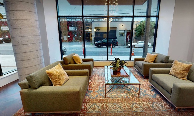 Uptown Apartment | Landing at Raleigh Slabtown - 1 Bedroom in Northwest Portland