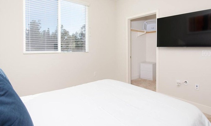 Moreno Valley Apartment | Landing at Sorano Apartments - 1 Bedroom in Downtown Moreno Valley