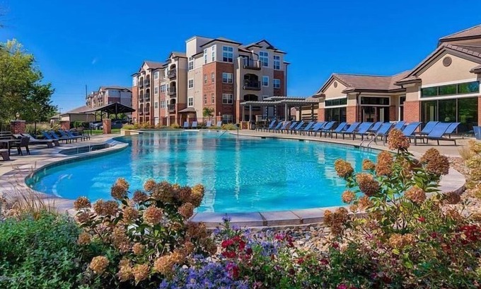 North Kansas City Apartment | Landing at The Landing at Briarcliff - 2 Bedrooms in Downtown Kansas City