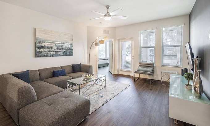 Port Tampa City Apartment | Landing at The Pointe on Westshore - 3 Bedrooms.