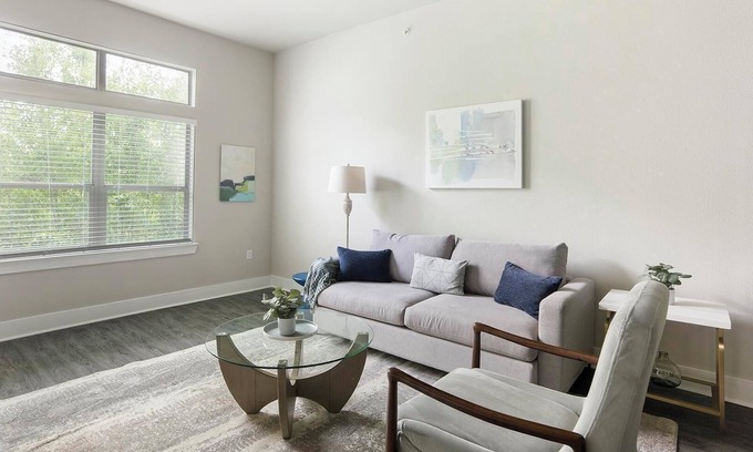 Nassau Bay Apartment | Landing at Voyager at Space Center - 1 Bedroom .