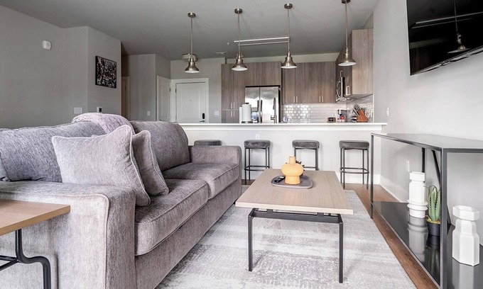 Fort Myers Apartment | Landing | Incredible 1BD, Gym, Pool