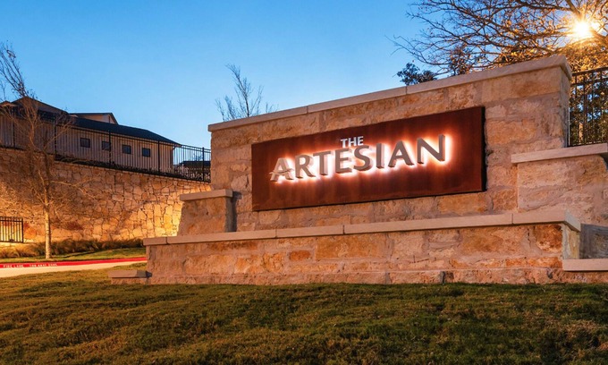 Austin Apartment | Landing | Modern 1BD, Pool, Clubhouse