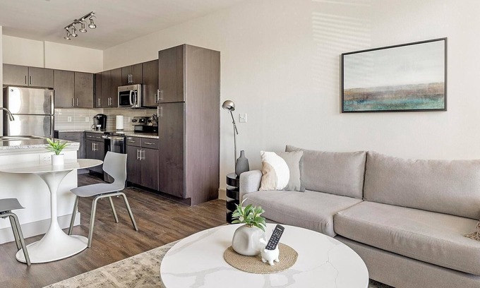 Haltom City Apartment | Landing | Modern 1BD, Pool, Courtyard