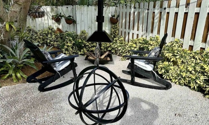 Lantana Apartment | LANTANA ZEN 1 BED 1 BATH COTTAGE WITH SAUNA