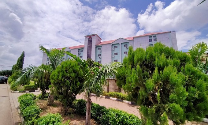 Jabi Hotel | Laps New World Hotel