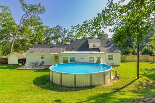 Columbus House | Large BnB - The White House & Cottage
