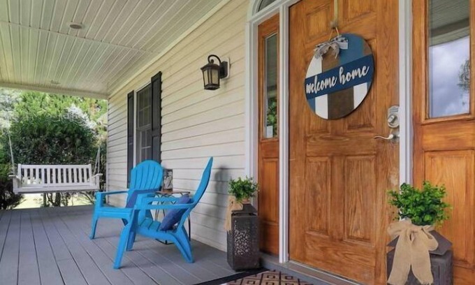 Lexington House | Large Family Mountain Home, Hot Tub+Wi-Fi+Firepit
