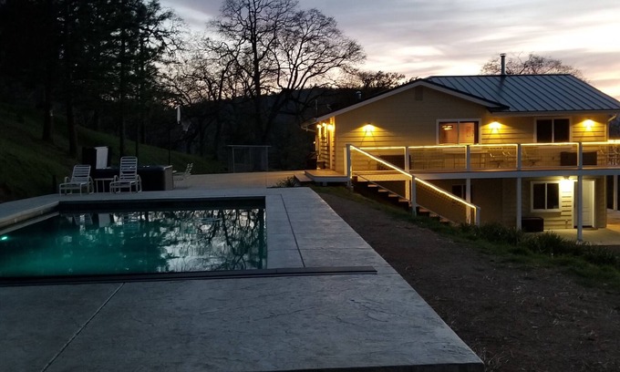 Midpines House | Large private house near Yosemite. In-ground heated Pool, Spa and nice views