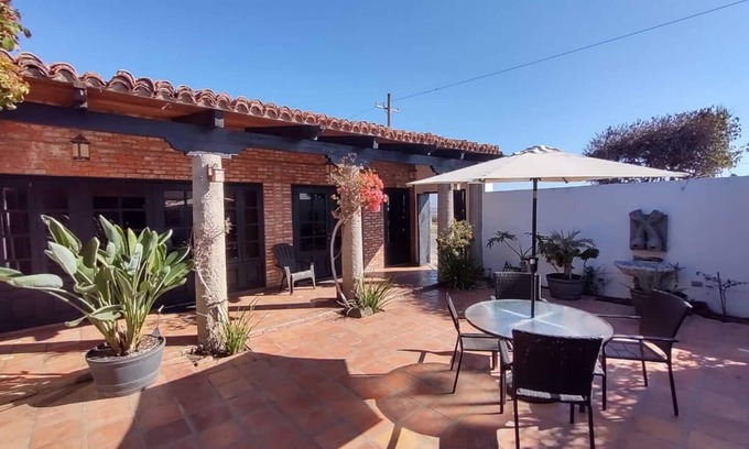 Ensenada Villa | Las Mañanitas