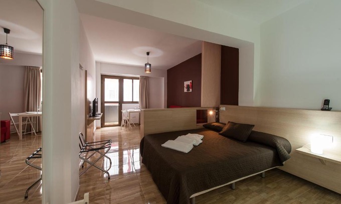 Las Palmas de Gran Canaria Hotel | Las Palmas Urban Center