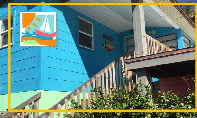 Flagler Beach Cottage | Las Palmas Cottage - In The Heart Of Flagler Beach!