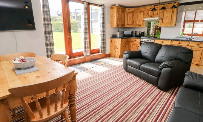 Over Haddon Cottage | Lathkill Barn