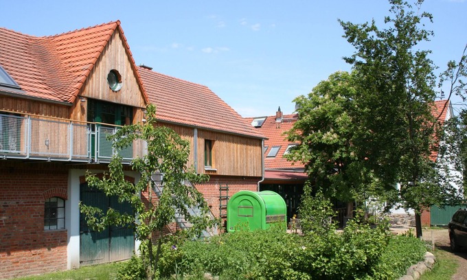 Temnitzquell Apartment | Lauschige Wohnung auf Einem Märkischen Vierseithof mit Ölmühle und Hofladen