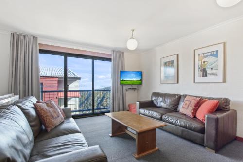Hotham Heights Apartment | Lawlers 23