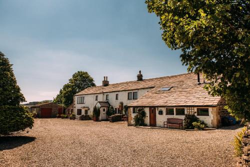 Clitheroe House | Laythams Holiday Lets Retreat