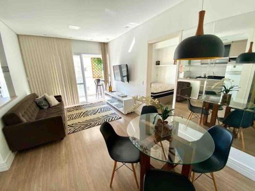 Gonzaga Apartment | Lazer completo com piscina e sauna no Gonzaga