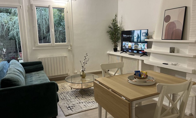 Noisy-le-Sec Apartment | Le « 12 Familial » Avec Jardin