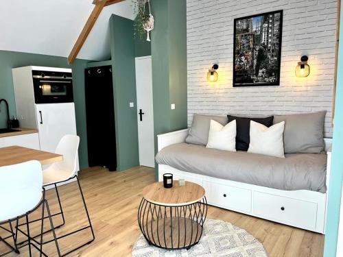 Saint-Ideuc Apartment | Le 5, loc studio malouin