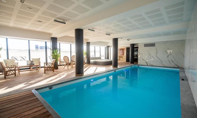 Downtown Apartment | Le Barracuda & Spa, Centre Port, pieds dans l'eau, vue mer