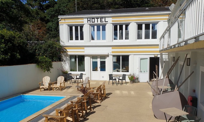Saint-Jean-de-Monts Hotel | Le Bercail