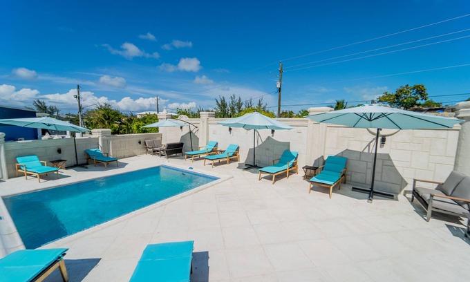 Providenciales Bed & Breakfast | Le Bleu Bed and Breakfast
