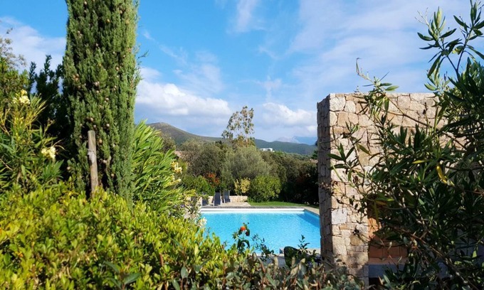 Lozari Villa | Le Bois De Capra Scorsa Villa 1