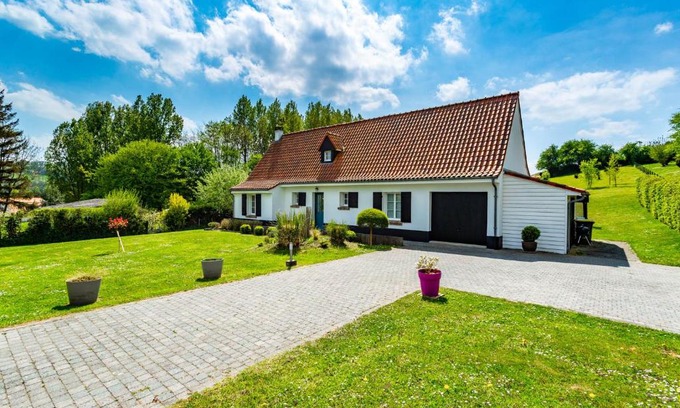 Beussent House | Le bonheur en pente douce