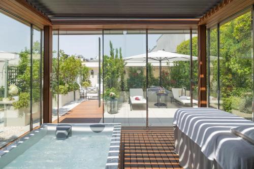 8th Arrondissement Hotel | Le Bristol Paris, Oetker Hotels