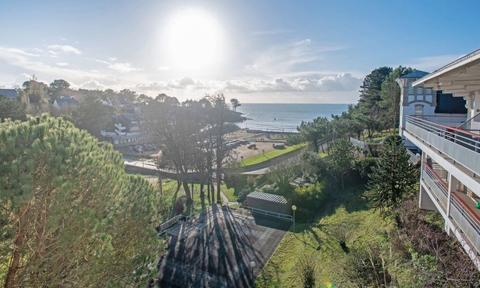 Kerfany-les-Pins Apartment | Le Castel Beach - Studio à 100m de la plage