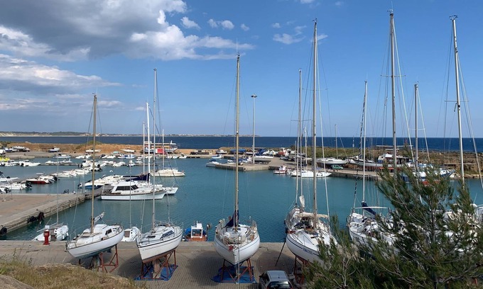 Isola di Capo Rizzuto Apartment | Le Castella Home