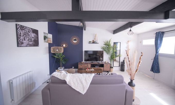 Pontault-Combault House | Le Charmant Pontault Parking Jardin