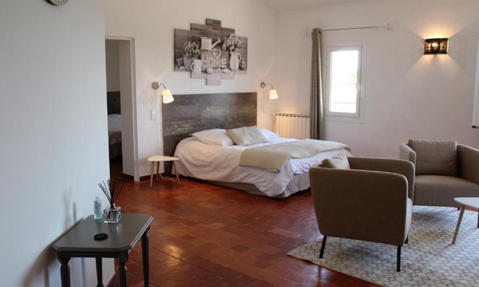 Caromb House | le clos du Patre